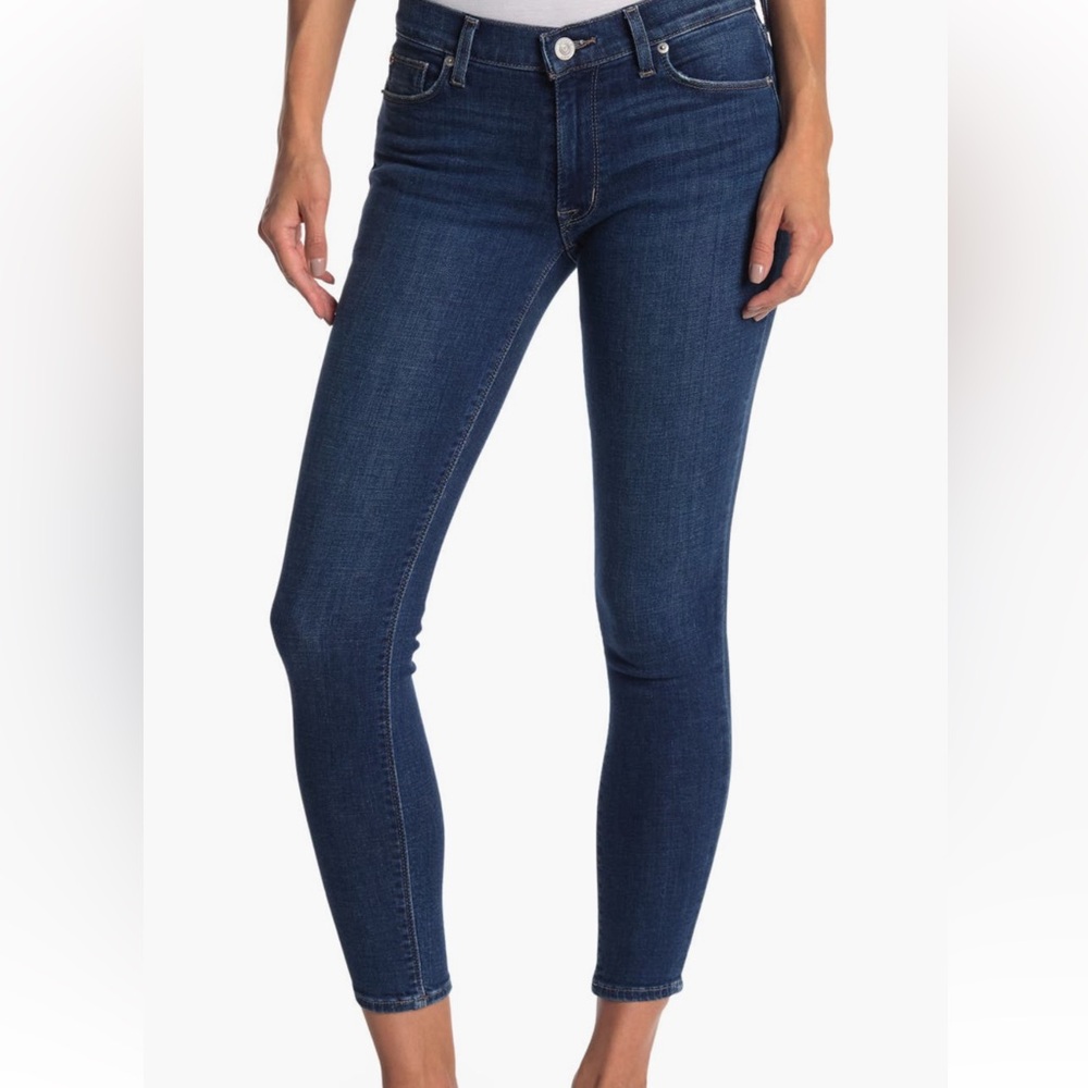 Hudson. Ankle skinny jeans. Size 29.